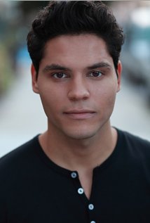 фото Бобби Роман