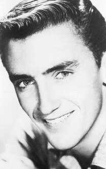 фото Ронни Бёрнс