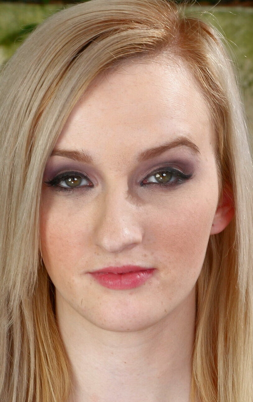 фото Skylar Green