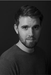 фото Люк Казинс