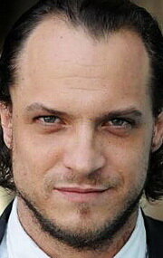 фото Ронни Джин Блевинс