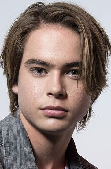 фото Джуда Льюис