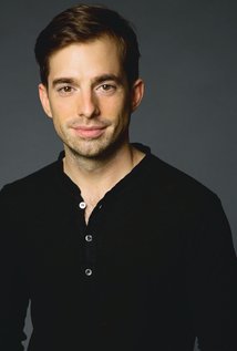 фото Eric Kuehnemann