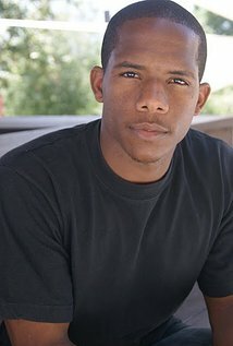 фото Alexander Robinson