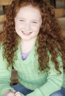 фото Иззи Уоттс