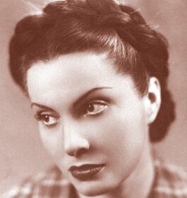 фото Адриана Серра