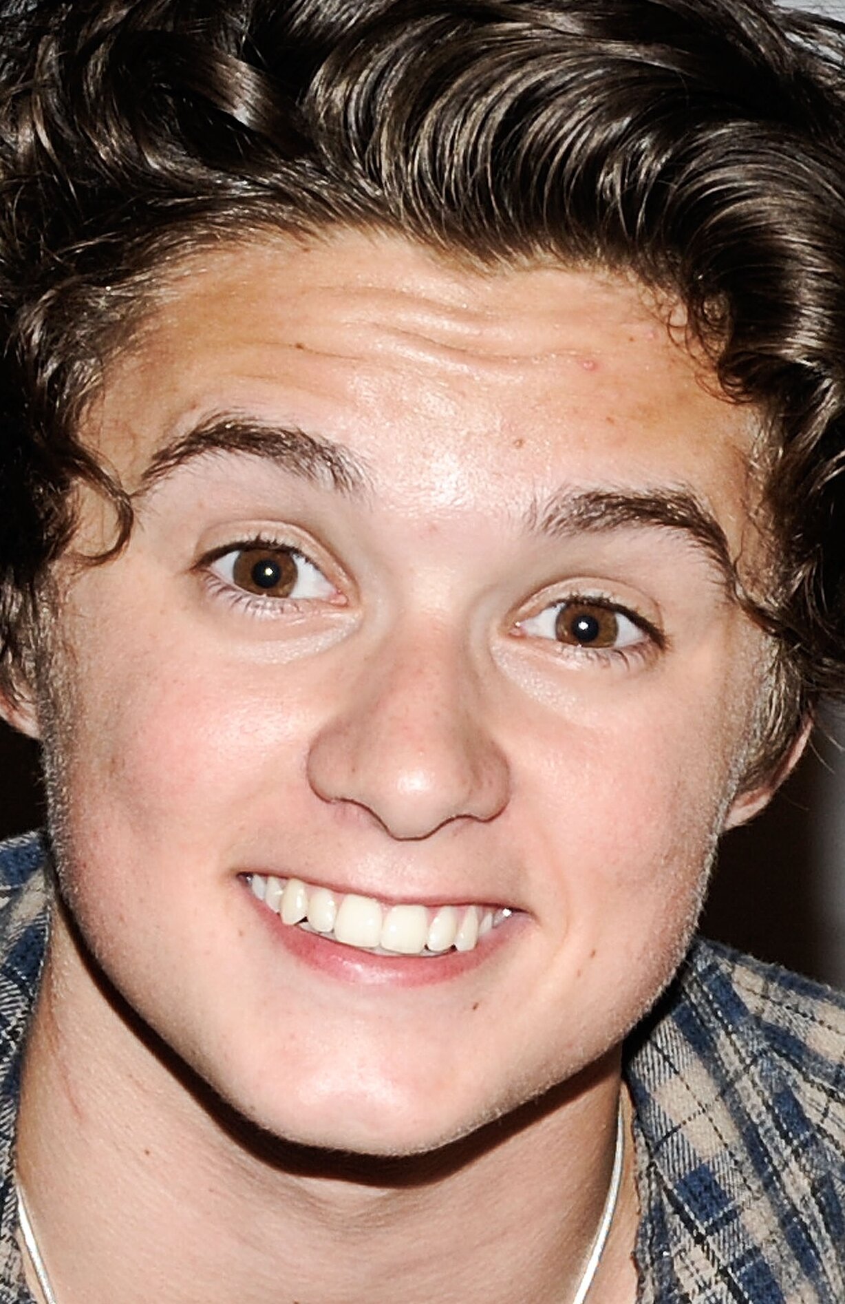 фото Брэдли Симпсон