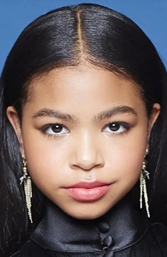 фото Навия Зираили Робинсон