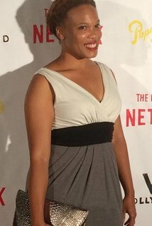 фото Кали Томас