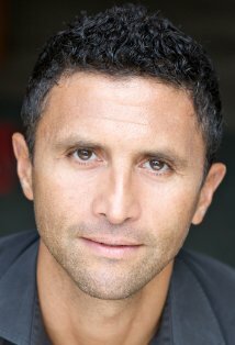 фото Кристофер Саймон