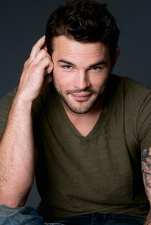 фото Патрик Дьюк Конбой