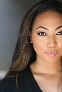 фото Кэрри Чоу