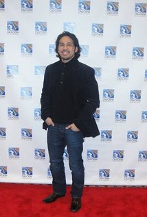 фото Andrew Veluz Resurreccion