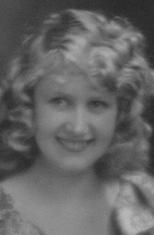 фото Клара Хортон