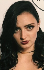 фото Victoria Elizabeth Donofrio