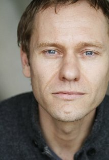 фото Джеймс Хиллер