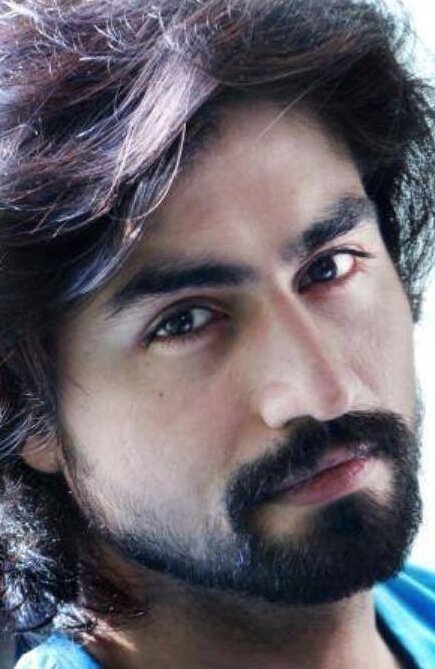 фото Harshad Chopda