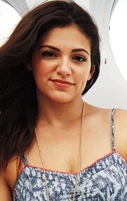 фото Бетани Мота