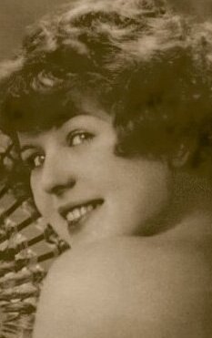 фото Хильда Йеннингс