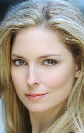 фото Хилари Манн