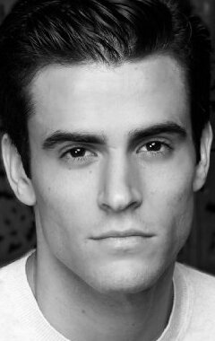 фото Джонатан Надав