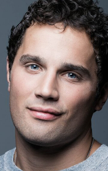 фото Алекс Брок