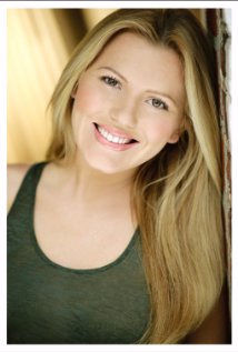 фото Genvieve Johnson