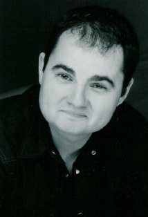 фото Дилан Робертс