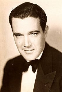 фото Джон Холлэнд