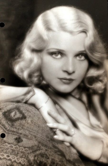 фото Клер Люче