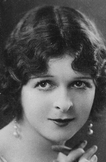 фото Флора Ле Бретон