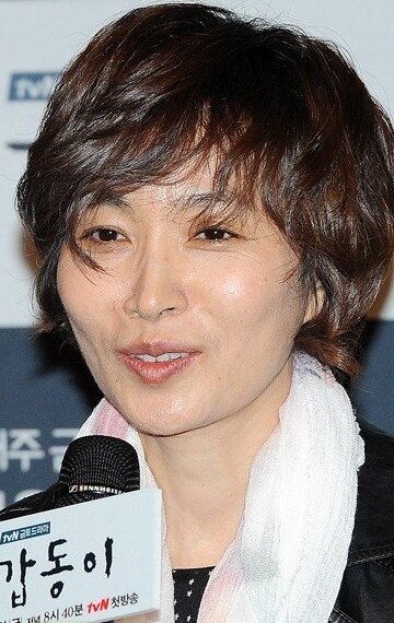 фото Квон Ым-ми