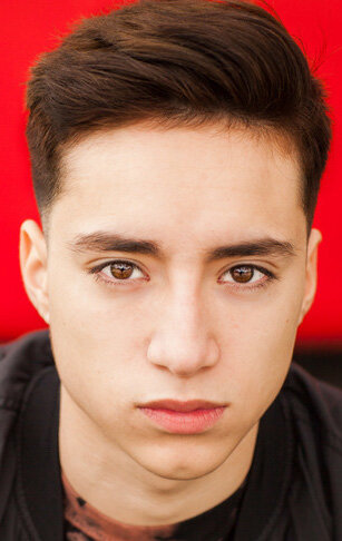 фото Элайджа Родригес