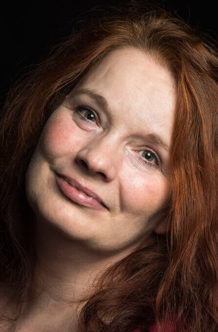 фото Эмма Спаргин Хасси