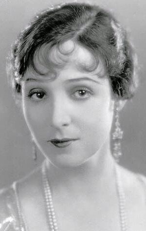 фото Флоренс Видор