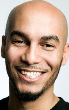 фото Озз Гомес