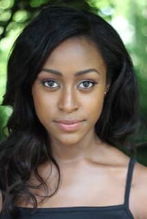 фото Симона Браун