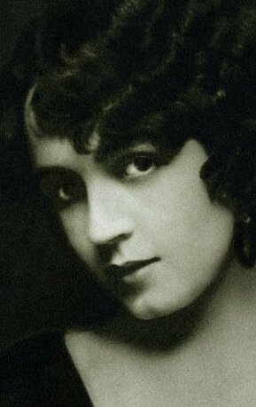 фото Мона Пальма