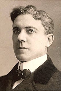 фото Майлз МакКарти