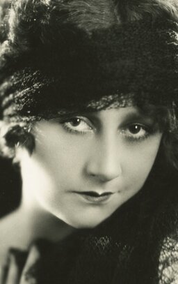 фото Рут Стоунхаус