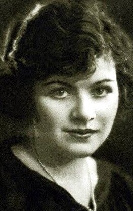 фото Илэйн Хаммерстин