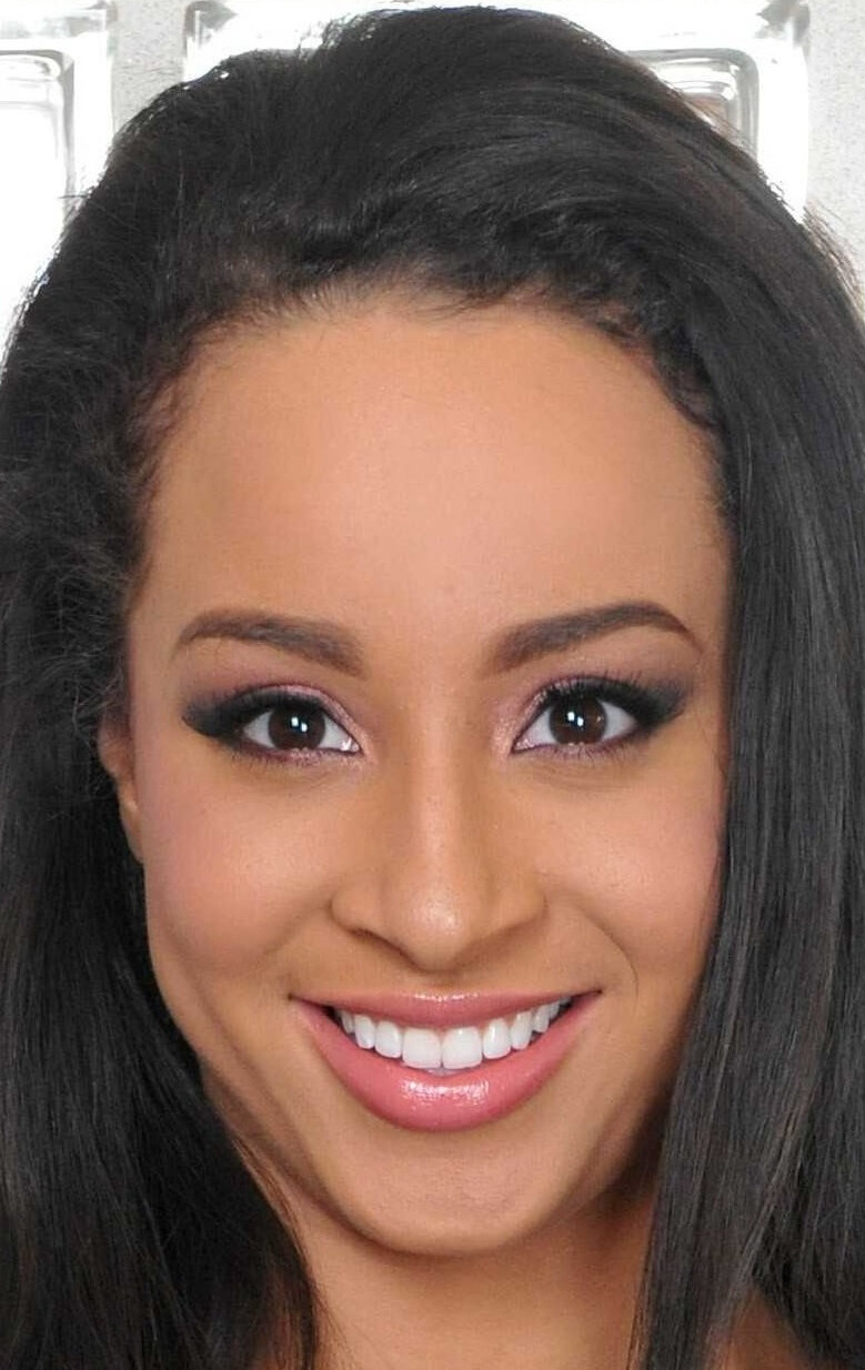 фото Теанна Трамп