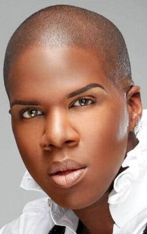 фото Мисс Лоуренс