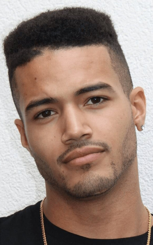 фото Аасон Надживан