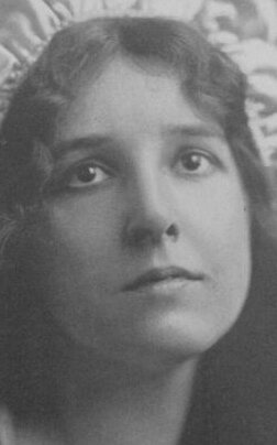 фото Женевьева Хампер