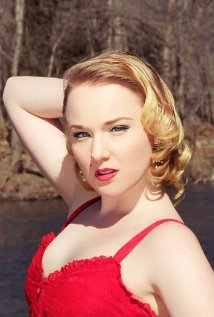 фото Lynsey Leigh Price