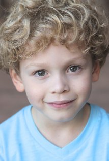 фото Такер Мик