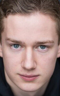 фото Максвелл Хэйнс