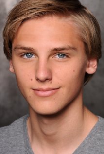 фото Ной Коллинз