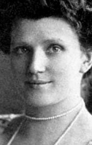 фото Гертруд де Лальски